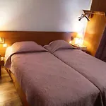 Pax Hotel Paris 18e