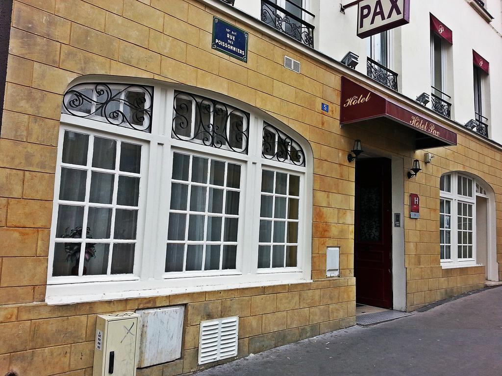 Hotel Pax 18e Parijs