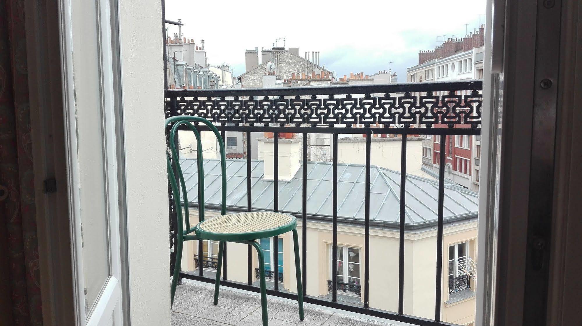 Pax 18e Parijs